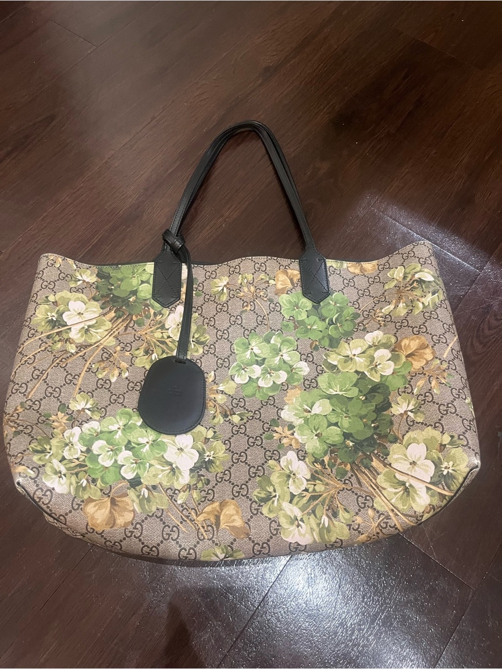 Mint condition Gucci GG Blooms Reversible Tote floral print black leather trim